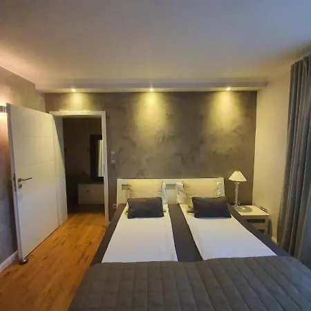 Ferienwohnung - Reinhardshausle