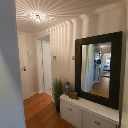 Ferienwohnung - Reinhardshausle *