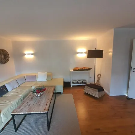 Ferienwohnung - Reinhardshausle * Bad Wildungen